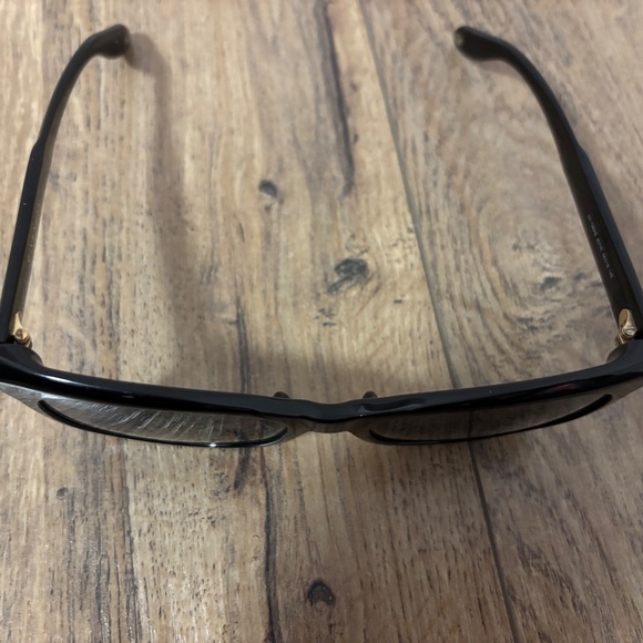 Givenchy Sunglasses - Picture 4 of 9